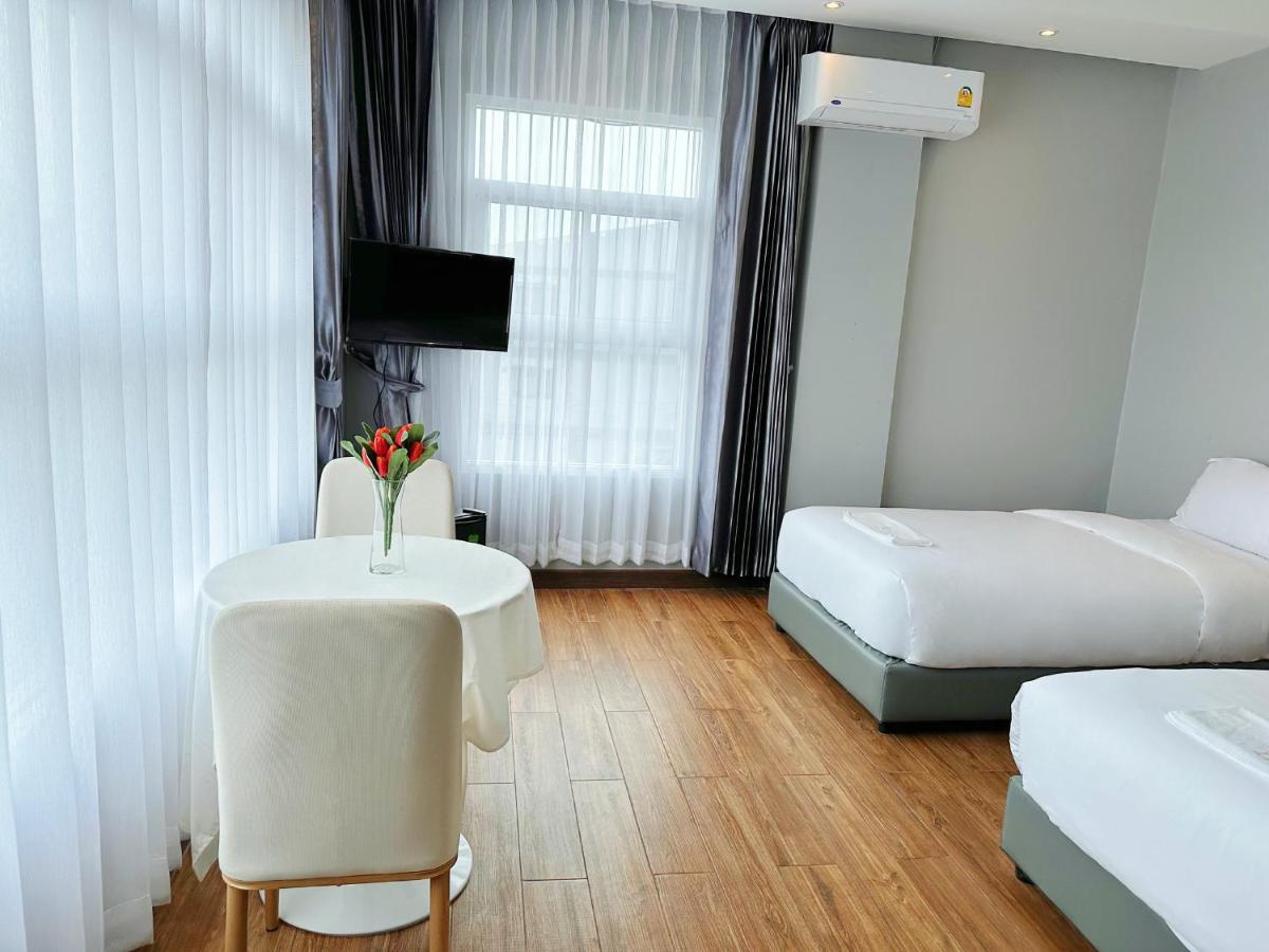 Auberge de jeunesse The White House Rachamankha เดอะ ไวท์เฮ้าส์ ราชมรรคา à Chiang Mai Extérieur photo
